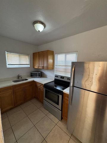 1960 SW 41ST Avenue 6A, Fort Lauderdale, FL 33317