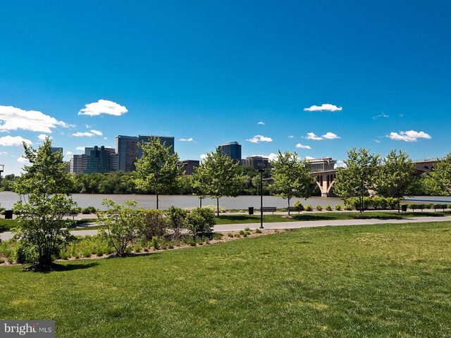 3267 PROSPECT ST NW, Washington, DC 20007