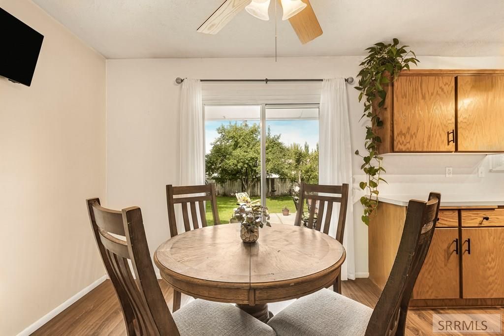 Image 18 of property listing at 2356 Oak Trail Drive, Idaho Falls, ID 83404