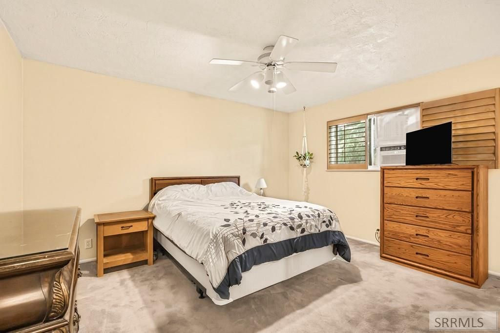 Image 22 of property listing at 2356 Oak Trail Drive, Idaho Falls, ID 83404