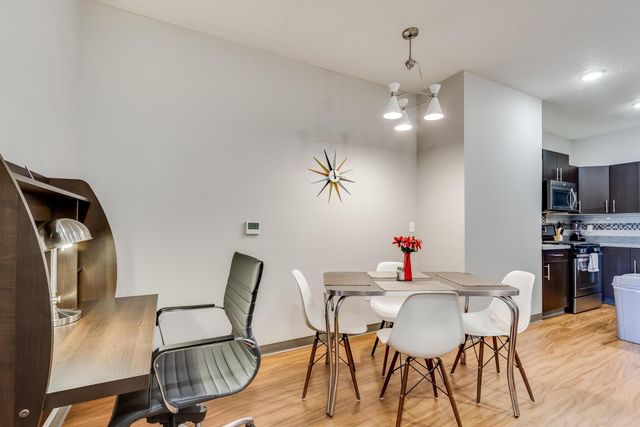 950 4th Street 303, Albuquerque, NM 87102