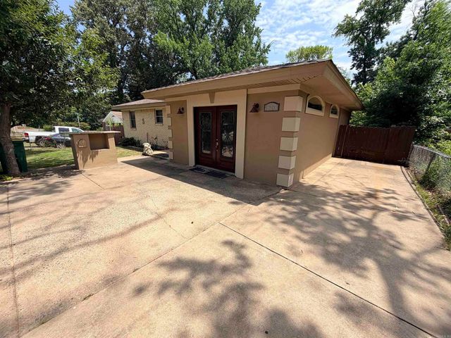 5203 Wycliffe Drive, Little Rock, AR 72209