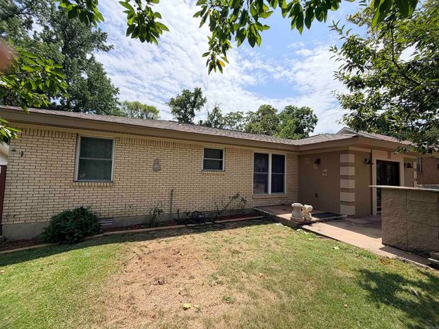 5203 Wycliffe Drive, Little Rock, AR 72209