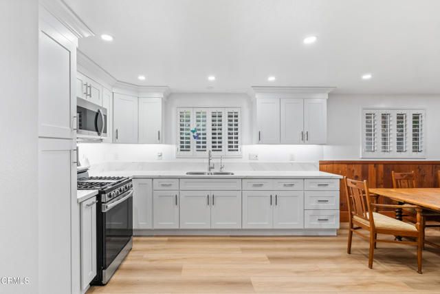 4844 Oceanaire Street, Oxnard, CA 93035