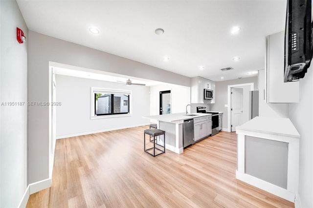 3170 NW 14th Ct, Lauderhill, FL 33311