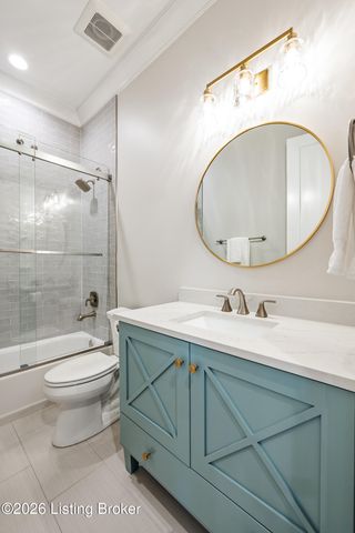 6112 Snapdragon Dr, Prospect, KY 40059