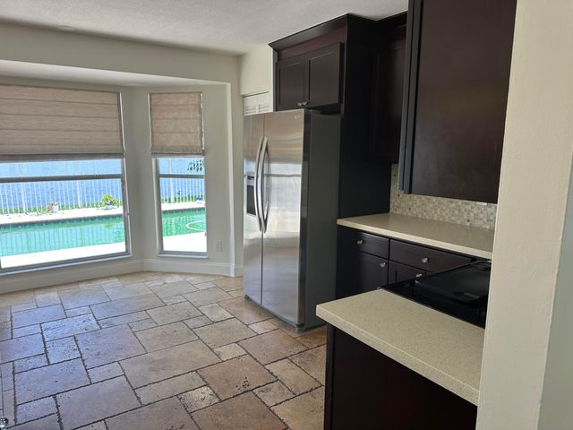 5220 NW 53rd Avenue, Coconut Creek, FL 33073