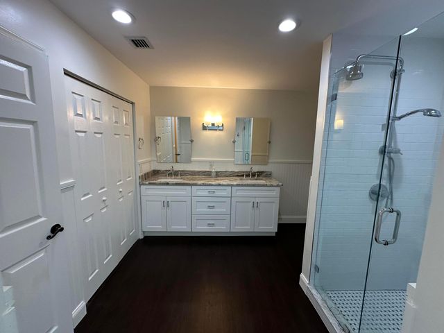 5220 NW 53rd Avenue, Coconut Creek, FL 33073