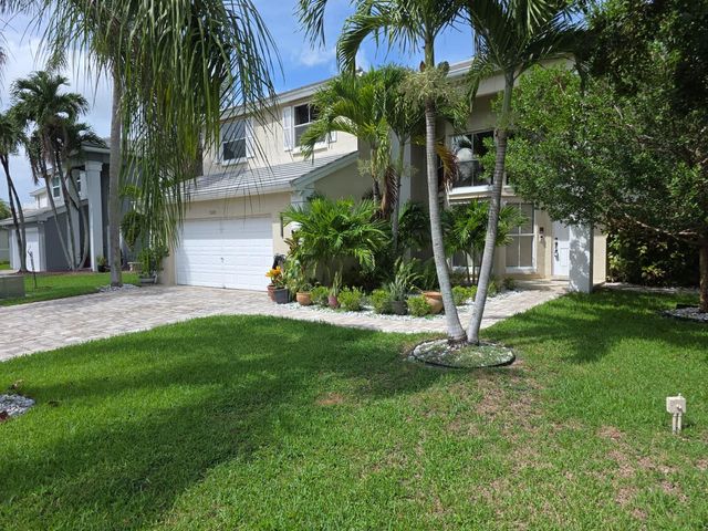 5220 NW 53rd Avenue, Coconut Creek, FL 33073