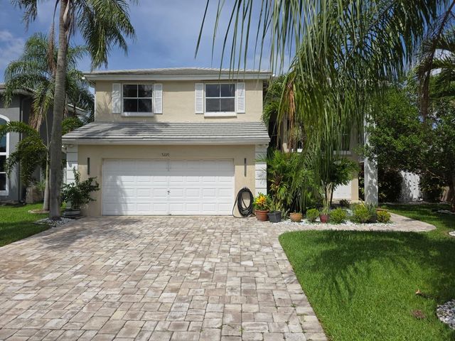 5220 NW 53rd Avenue, Coconut Creek, FL 33073