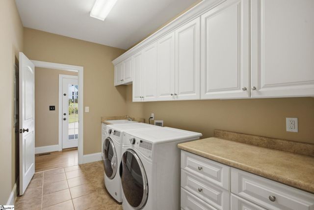 218 Hammetts Glen Way, Greer, SC 29650