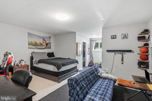 300 COLUMBIA BLVD, Cherry Hill, NJ 08002
