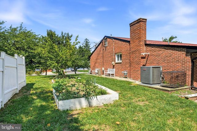 300 COLUMBIA BLVD, Cherry Hill, NJ 08002