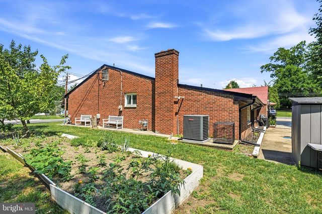 300 COLUMBIA BLVD, Cherry Hill, NJ 08002