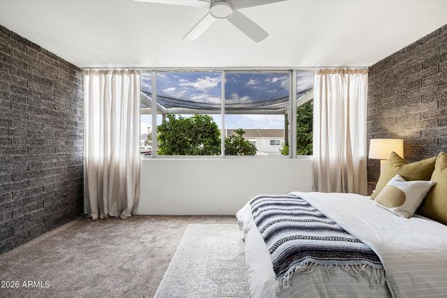4401 N 40TH Street 17, Phoenix, AZ 85018
