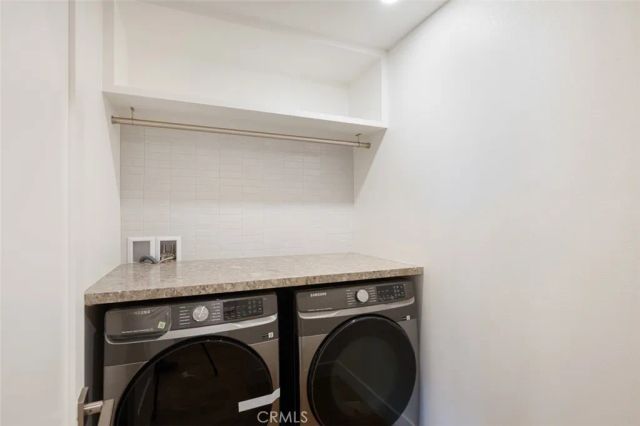 2880 Club House Road, Costa Mesa, CA 92626