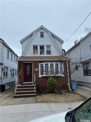 87-45 254th Street 2nd, Bellerose, NY 11426