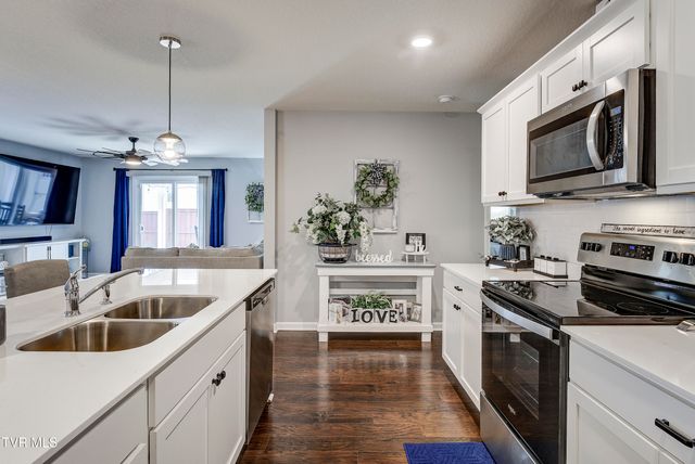 1209 Cherry Grove, Greeneville, TN 37745