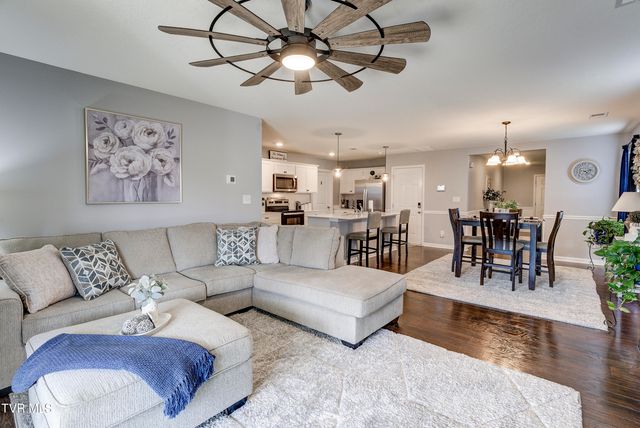 1209 Cherry Grove, Greeneville, TN 37745