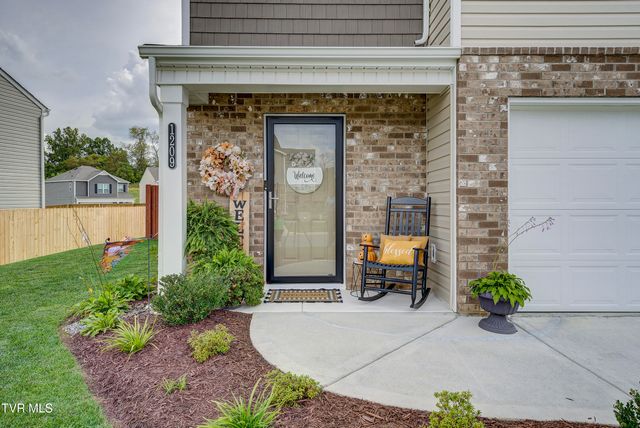 1209 Cherry Grove, Greeneville, TN 37745