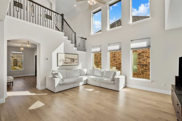 1220 Western Yarrow Avenue, Justin, TX 76247