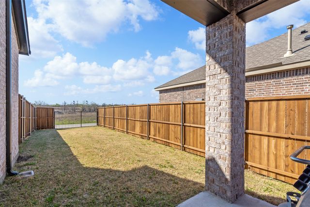 1220 Western Yarrow Avenue, Justin, TX 76247