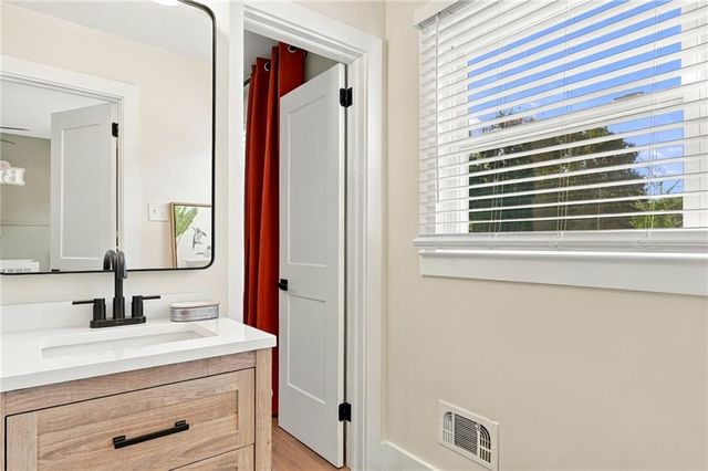 735 Lake Charles Way, Roswell, GA 30075