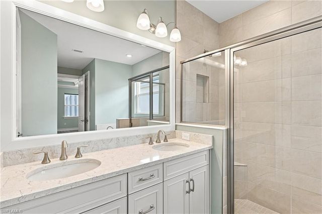 28140 Captiva Shell LOOP, Bonita Springs, FL 34135