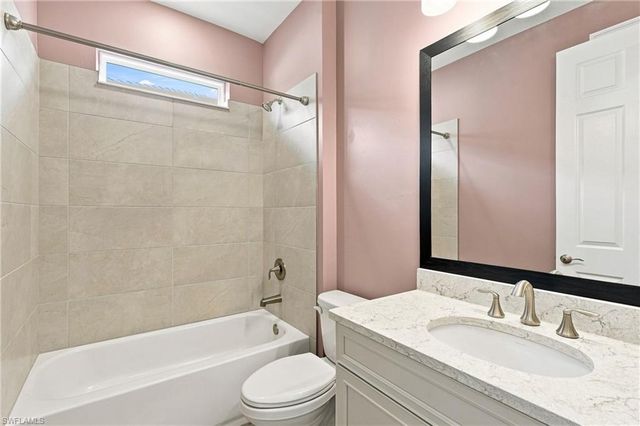 28140 Captiva Shell LOOP, Bonita Springs, FL 34135