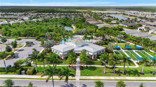 28140 Captiva Shell LOOP, Bonita Springs, FL 34135