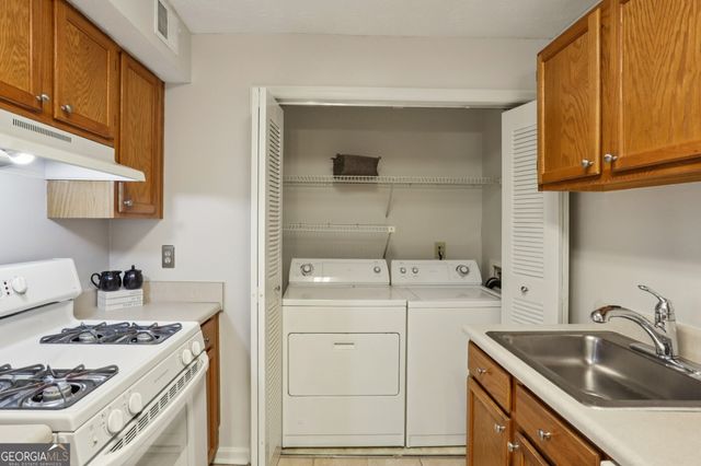 2626 Vinings Central Drive SE, Atlanta, GA 30339