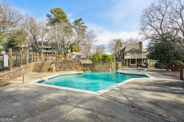 2626 Vinings Central Drive SE, Atlanta, GA 30339