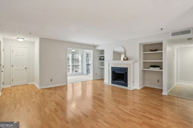 2626 Vinings Central Drive SE, Atlanta, GA 30339