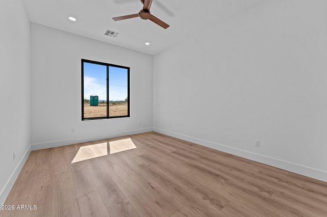 34198 S State Route 89 Highway, Wickenburg, AZ 85390