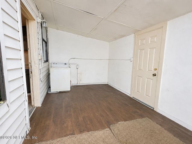 957 ODESSA Drive E, Jacksonville, FL 32254