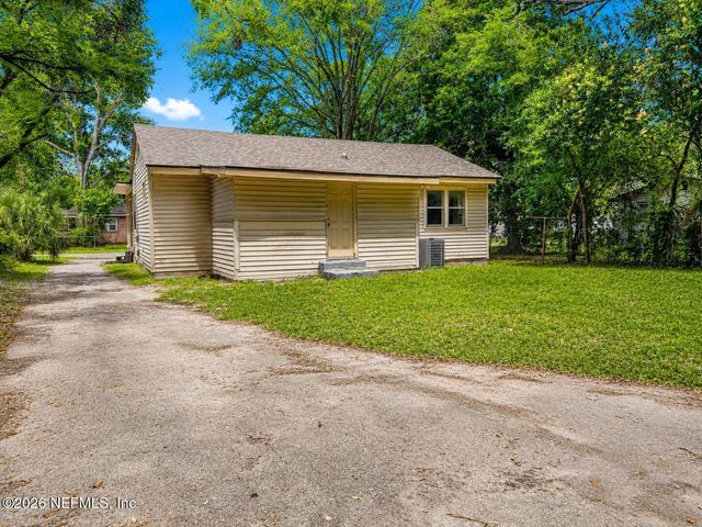 957 ODESSA Drive E, Jacksonville, FL 32254