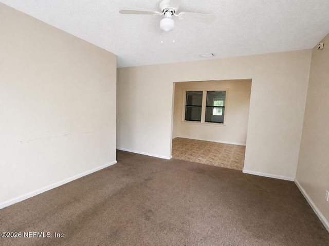 957 ODESSA Drive E, Jacksonville, FL 32254