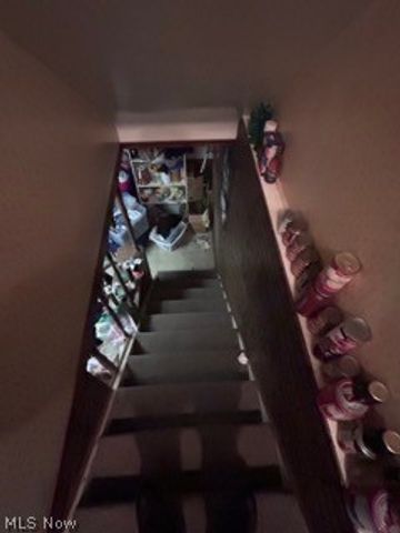 30 Madison Avenue, Cuyahoga Falls, OH 44221