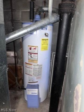 30 Madison Avenue, Cuyahoga Falls, OH 44221