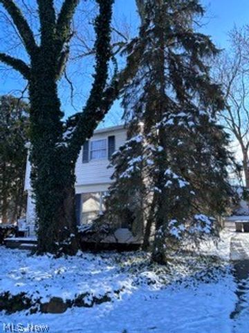 30 Madison Avenue, Cuyahoga Falls, OH 44221