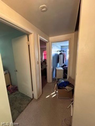 30 Madison Avenue, Cuyahoga Falls, OH 44221