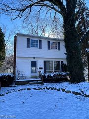 30 Madison Avenue, Cuyahoga Falls, OH 44221