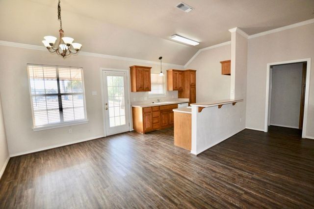 1838 Laura Street, Weatherford, TX 76086