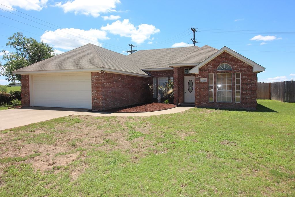 1838 Laura Street, Weatherford, TX 76086