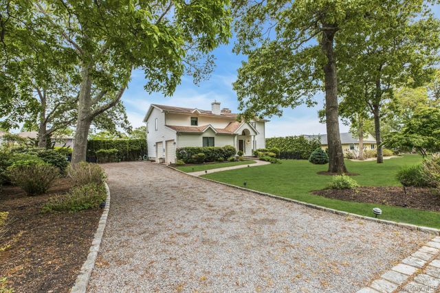 6 Mill Pond Road, Hampton Bays, NY 11946
