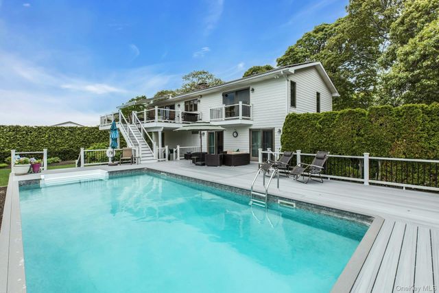 6 Mill Pond Road, Hampton Bays, NY 11946