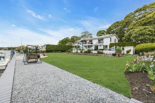 6 Mill Pond Road, Hampton Bays, NY 11946