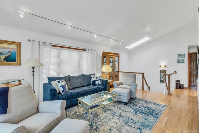 6 Mill Pond Road, Hampton Bays, NY 11946