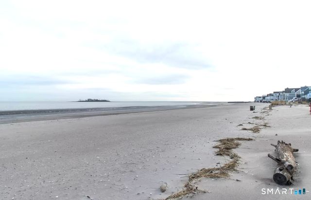 784 East Broadway, Milford, CT 06460