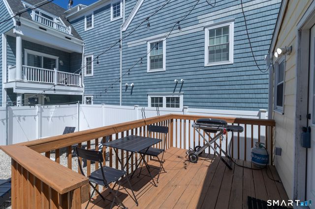 784 East Broadway, Milford, CT 06460